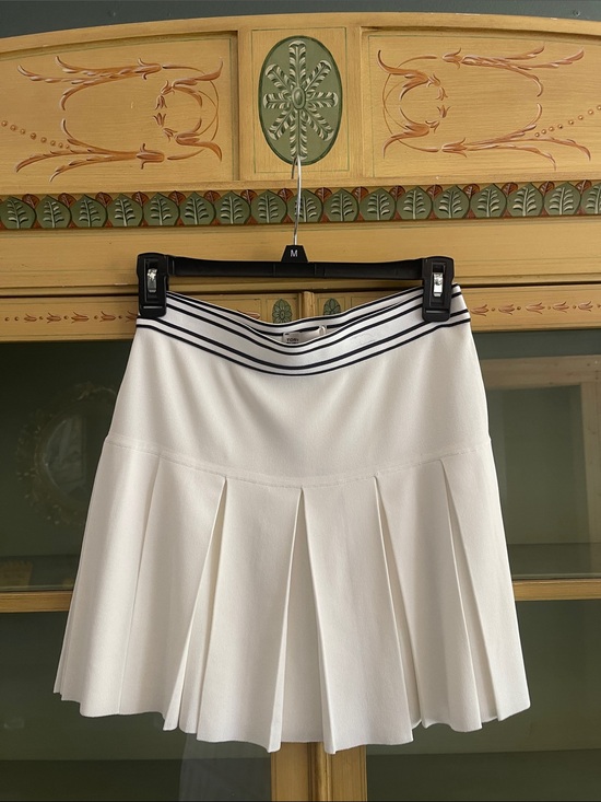 Tory Burch Dresses & Skirts - TORY BURCH Classic White Pleated Tennis Skirt with Navy Stripe Waistband